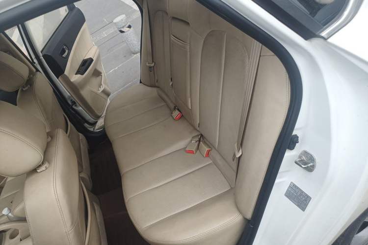 Used CHANGAN Eado 2015 1.6L Manual Flagship Model Left Rear Seat