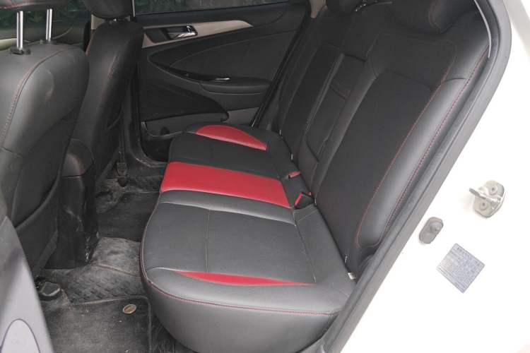 Used CHANGAN Eado 2015 1.6L Automatic Junku Model China V Standard Left Rear Seat