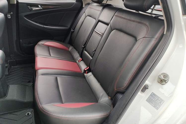 Used CHANGAN Eado 2015 1.6L Manual Junku Model China IV Standard Left Rear Seat