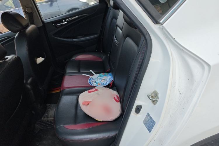 Used CHANGAN Eado 2015 1.6L Manual Junku Model China IV Standard Left Rear Seat