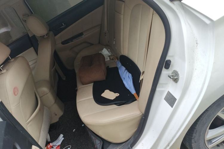 Used CHANGAN Eado 2015 1.6L Manual Luxury Model China V Standard Left Rear Seat