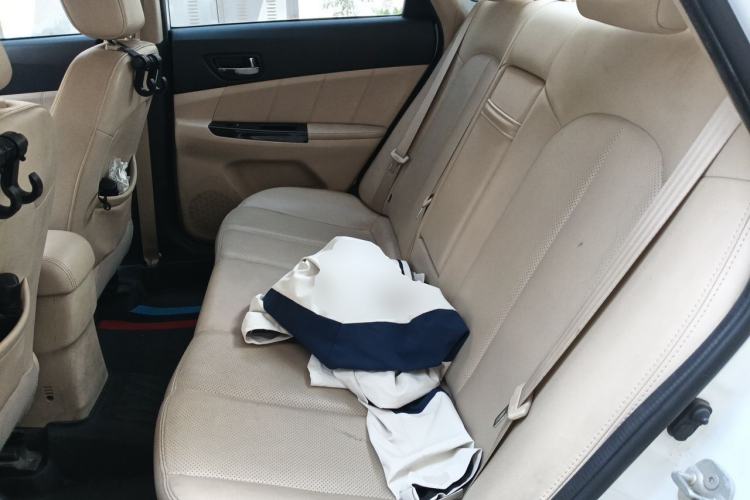 Used CHANGAN Eado 2015 1.6L Manual Luxury Model China V Standard Left Rear Seat