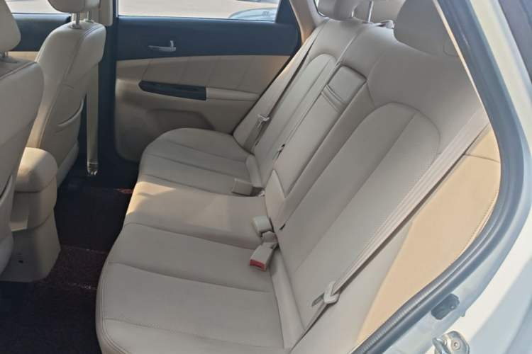 Used CHANGAN Eado 2015 1.6L Automatic Luxury Model Left Rear Seat