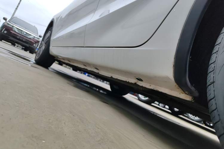 Used CHANGAN Eado 2015 1.6L Manual Junku Model China IV Standard Left Side Sill
