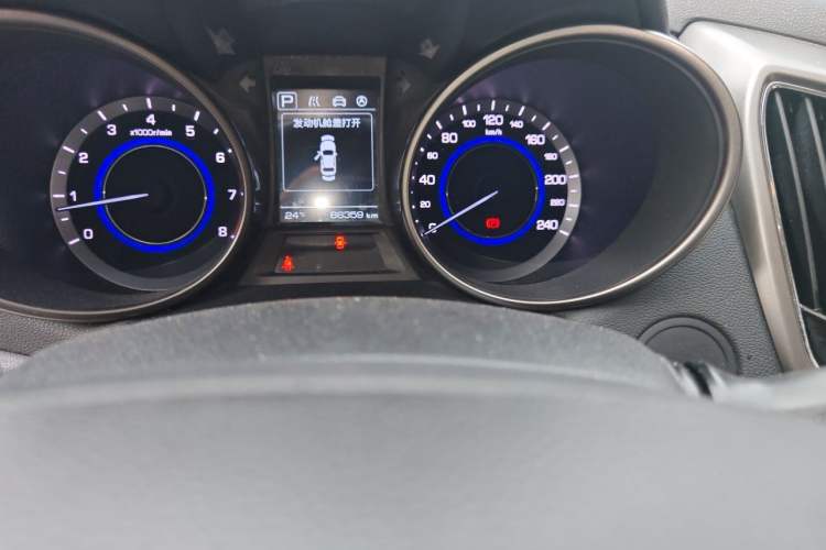 Used CHANGAN Eado 2015 1.6L Automatic Junku Model China V Standard Odometer Close Up