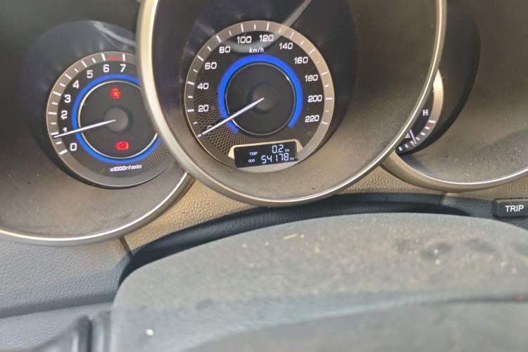 Used CHANGAN Eado 2015 1.6L Manual Junku Model China IV Standard Odometer Close Up