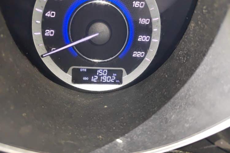 Used CHANGAN Eado 2015 1.6L Manual Junku Model China IV Standard Odometer Close Up