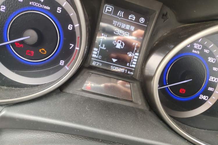 Used CHANGAN Eado 2015 1.6L Automatic Junku Model China IV Standard Odometer Close Up
