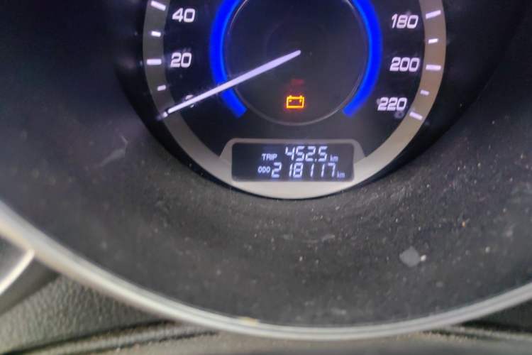 Used CHANGAN Eado 2015 1.6L Manual Junku Model China IV Standard Odometer Close Up