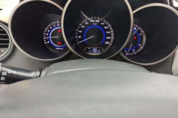 Used CHANGAN Eado 2015 1.6L Manual Junku Model China IV Standard Odometer Close Up