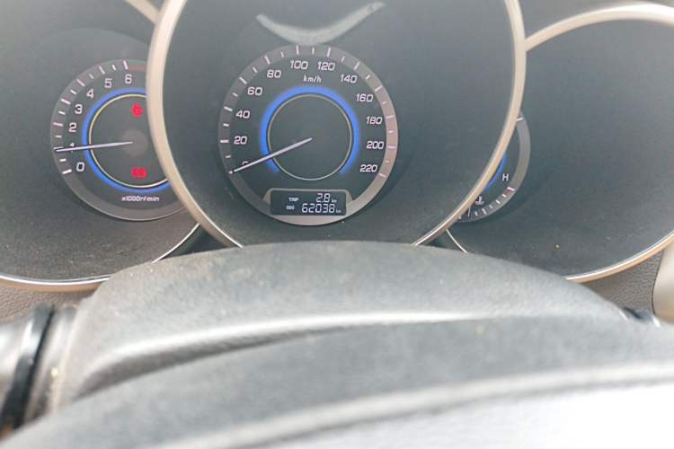 Used CHANGAN Eado 2015 1.6L Manual Luxury Model China IV Standard Odometer Close Up