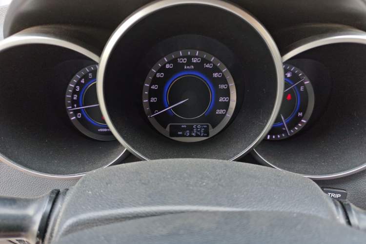 Used CHANGAN Eado 2015 1.6L Manual Junku Model China IV Standard Odometer Close Up