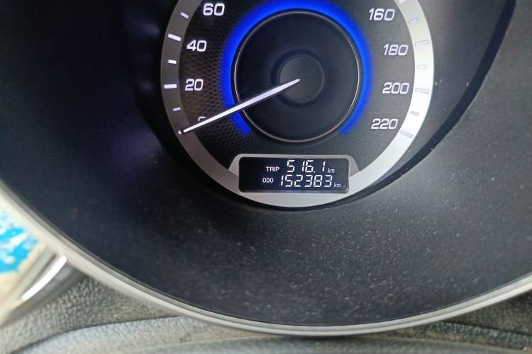 Used CHANGAN Eado 2015 1.6L Manual Junku Model China V Standard Odometer Close Up
