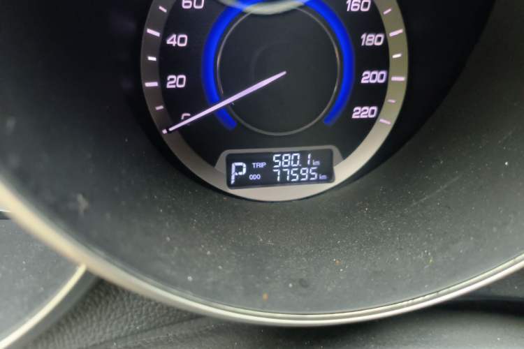 Used CHANGAN Eado 2015 1.6L Automatic ZhiKu Model China V Standard Odometer Close Up