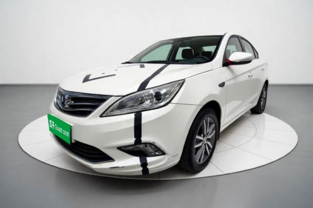 Używany CHANGAN Eado 2015 1.6L Manual Luxury Model China V Standard