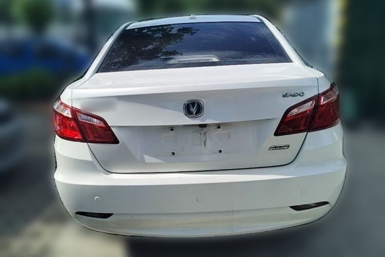 Used CHANGAN Eado 2015 1.6L Manual Elite Model China IV Standard Rear