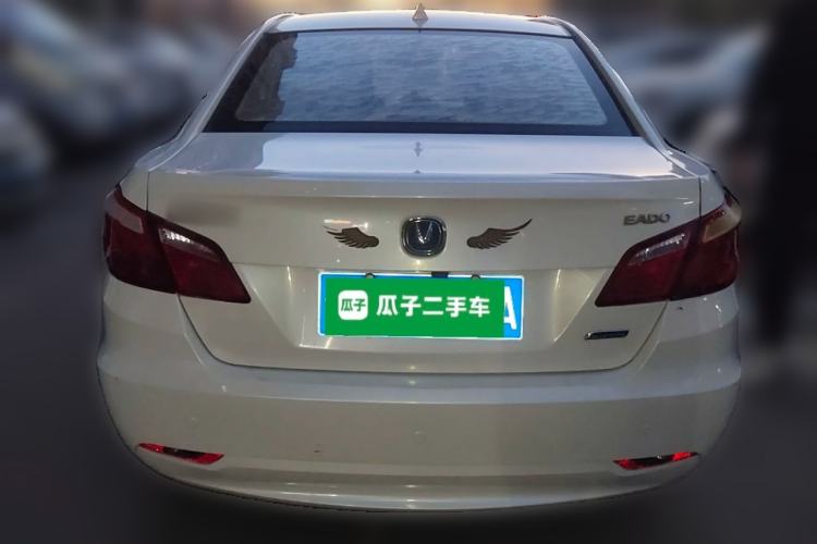 Used CHANGAN Eado 2015 1.6L Manual Luxury Model China IV Standard Rear