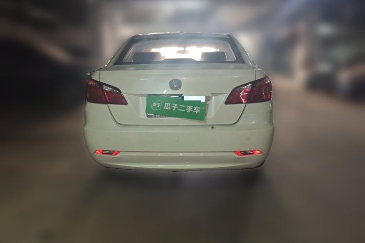 Used CHANGAN Eado 2015 1.6L Manual Luxury Model China IV Standard Rear