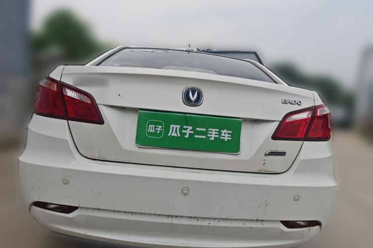 Used CHANGAN Eado 2015 1.6L Manual Luxury Model China IV Standard Rear
