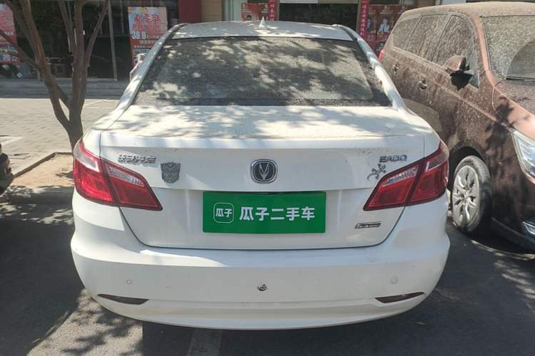 Used CHANGAN Eado 2015 1.6L Manual Luxury Model China IV Standard Rear