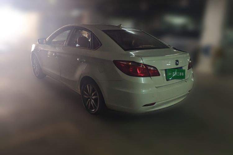 Used CHANGAN Eado 2015 1.6L Manual Luxury Model China IV Standard Rear Left 45 Deg
