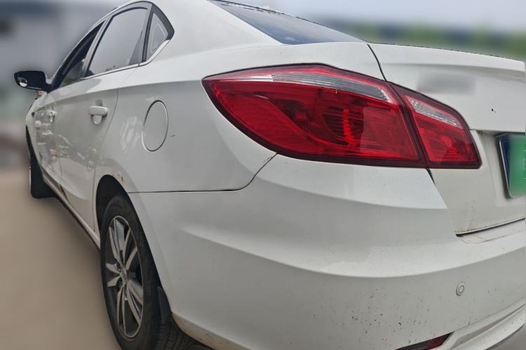 Used CHANGAN Eado 2015 1.6L Manual Luxury Model China IV Standard Rear Left 45 Deg