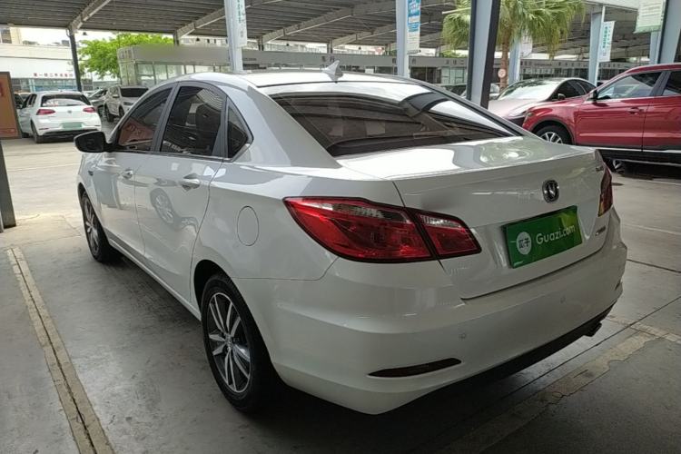 Used CHANGAN Eado 2015 1.6L Manual Luxury Model China V Standard Rear Left 45 Deg