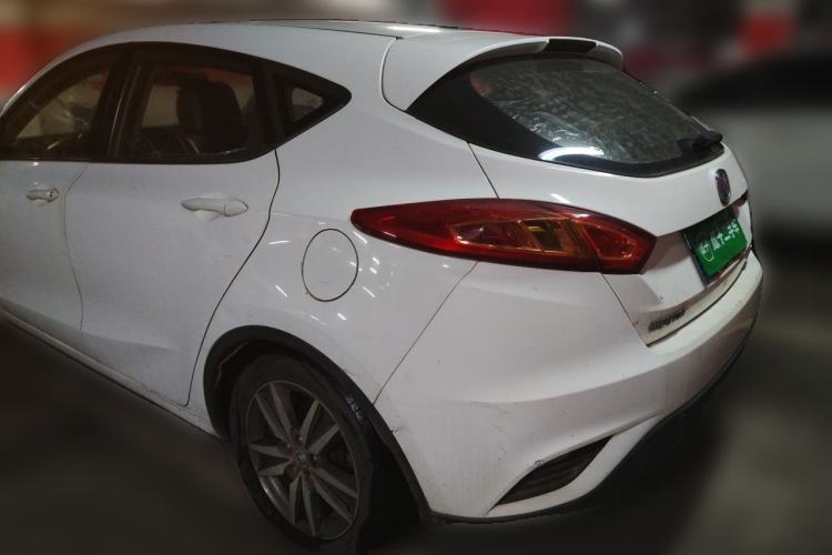 Used CHANGAN Eado 2015 1.6L Manual Junku Model China IV Standard Rear Left 45 Deg