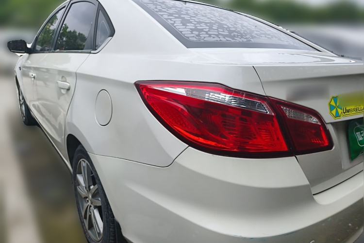 Used CHANGAN Eado 2015 1.6L Manual Luxury Model China IV Standard Rear Left 45 Deg