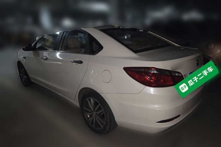 Used CHANGAN Eado 2015 1.6L Manual Luxury Model China IV Standard Rear Left 45 Deg
