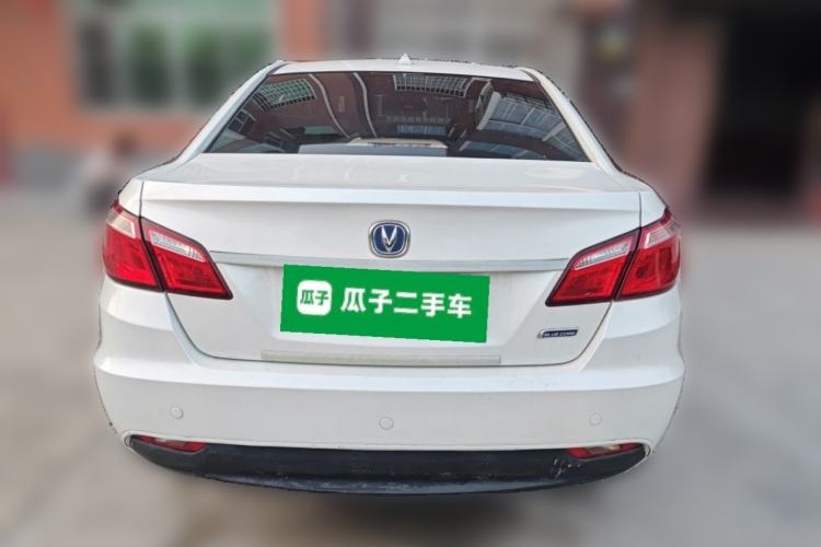 Used CHANGAN Eado 2015 1.6L Manual Luxury Model China IV Standard Rear