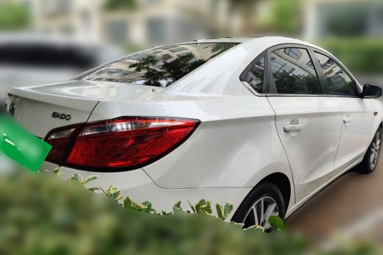 Used CHANGAN Eado 2015 1.6L Manual Luxury Model China V Standard Rear Right 45 Deg