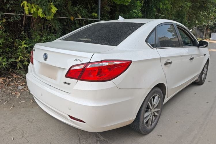 Used CHANGAN Eado 2015 1.6L Manual Luxury Model China V Standard Rear Right 45 Deg