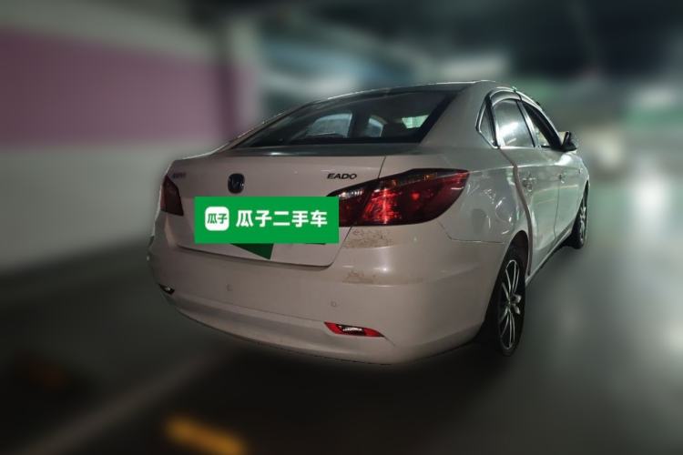 Used CHANGAN Eado 2015 1.6L Manual Luxury Model China IV Standard Rear Right 45 Deg