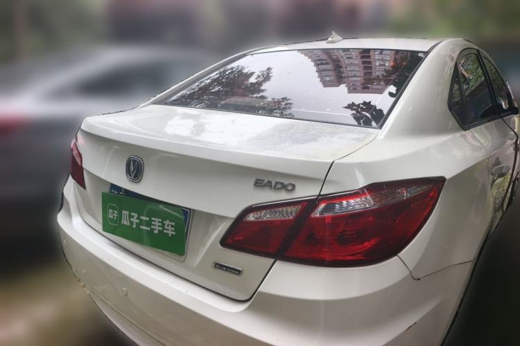 Used CHANGAN Eado 2015 1.6L Manual Luxury Model China IV Standard Rear