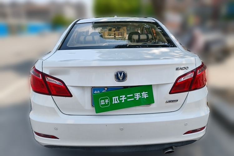 Used CHANGAN Eado 2015 1.6L Manual Luxury Model China IV Standard Rear