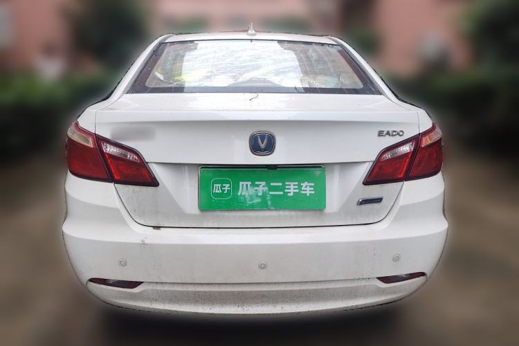 Used CHANGAN Eado 2015 1.6L Manual Luxury Model China IV Standard Rear