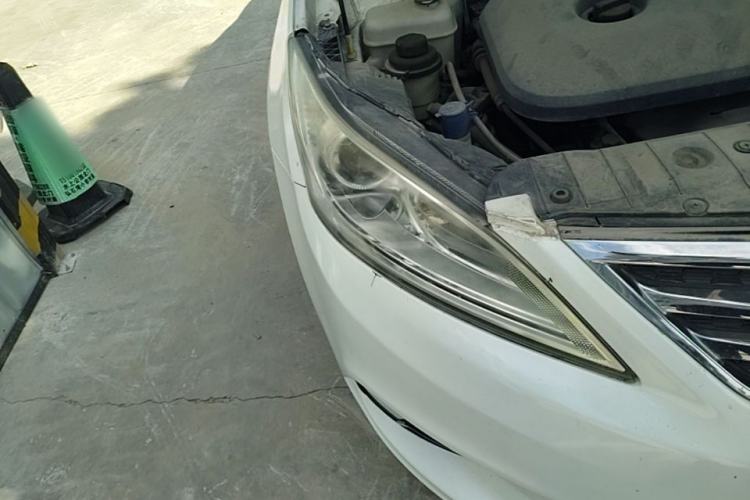 Used CHANGAN Eado 2015 1.6L Manual Elite Model China IV Standard Right Front Headlight