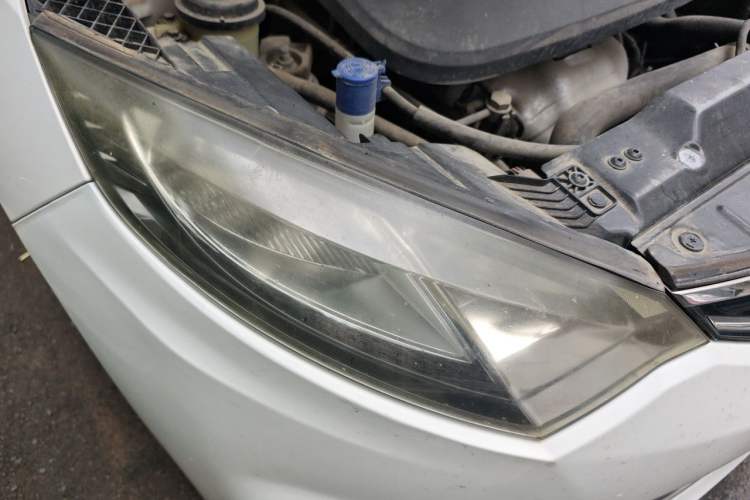 Used CHANGAN Eado 2015 1.6L Automatic Junku Model China V Standard Right Front Headlight