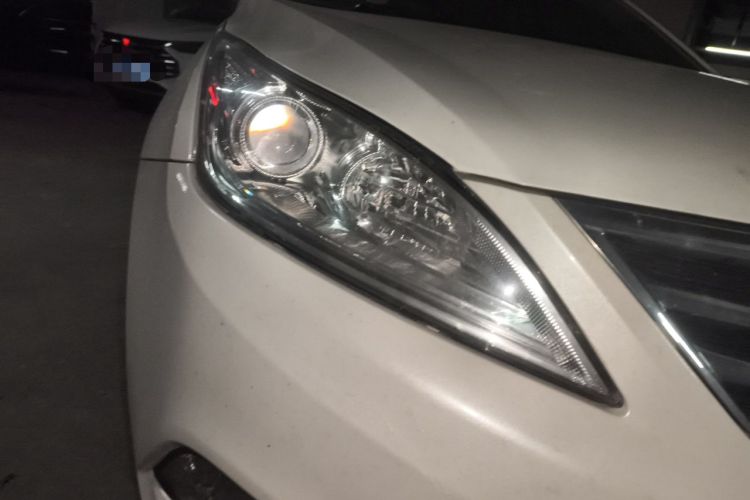 Used CHANGAN Eado 2015 1.6L Automatic Luxury Model Right Front Headlight