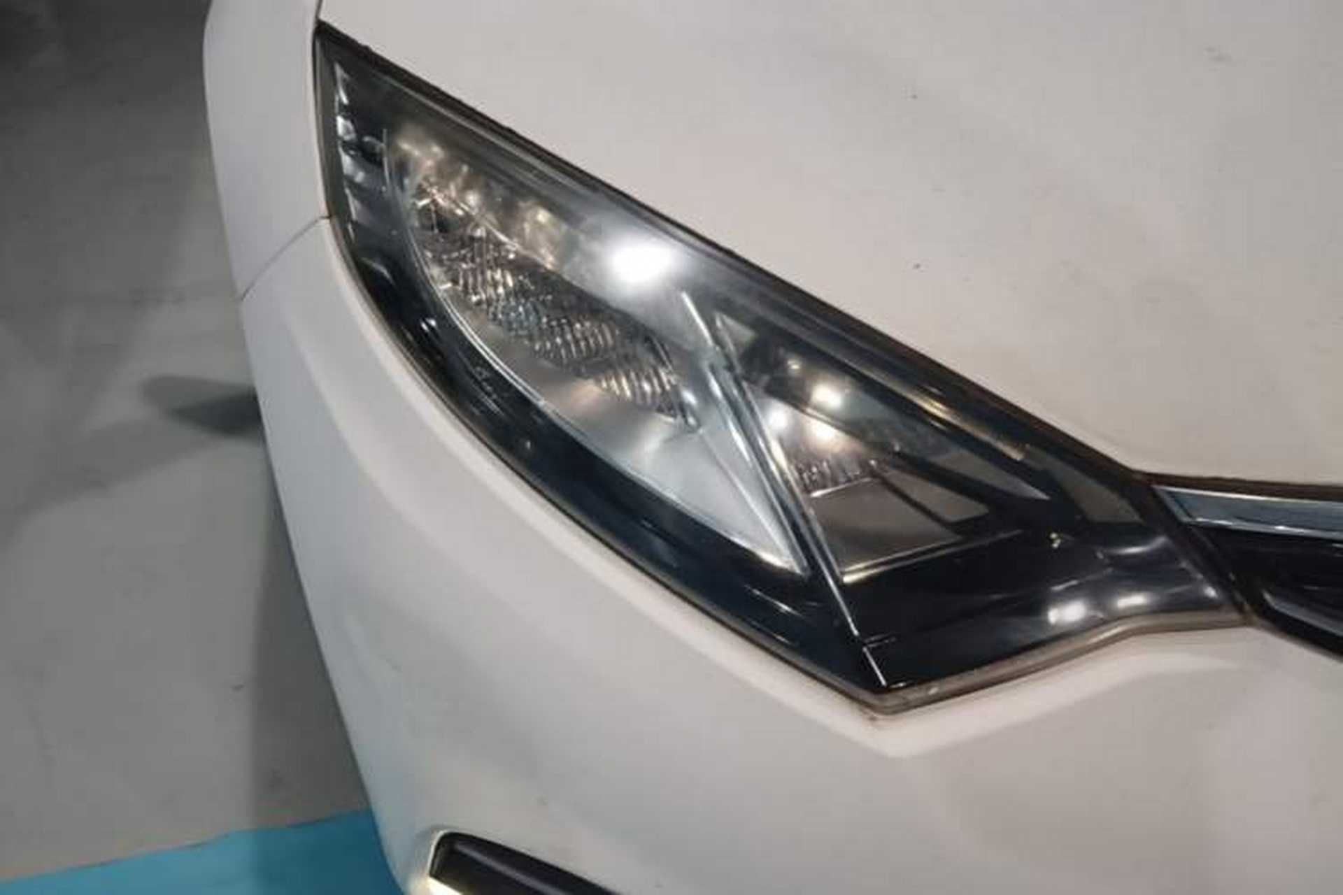 Used CHANGAN Eado 2015 1.6L Manual ZhiKu Model China IV Standard Right Front Headlight