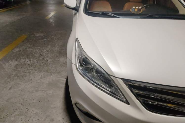 Used CHANGAN Eado 2015 1.6L Manual Luxury Model China V Standard Right Front Headlight