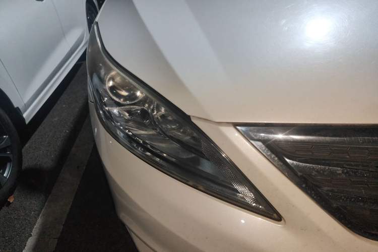 Used CHANGAN Eado 2015 1.6L Manual Luxury Model China IV Standard Right Front Headlight