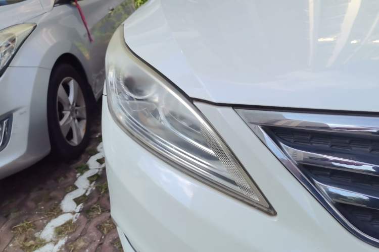 Used CHANGAN Eado 2015 1.6L Manual Luxury Model China IV Standard Right Front Headlight