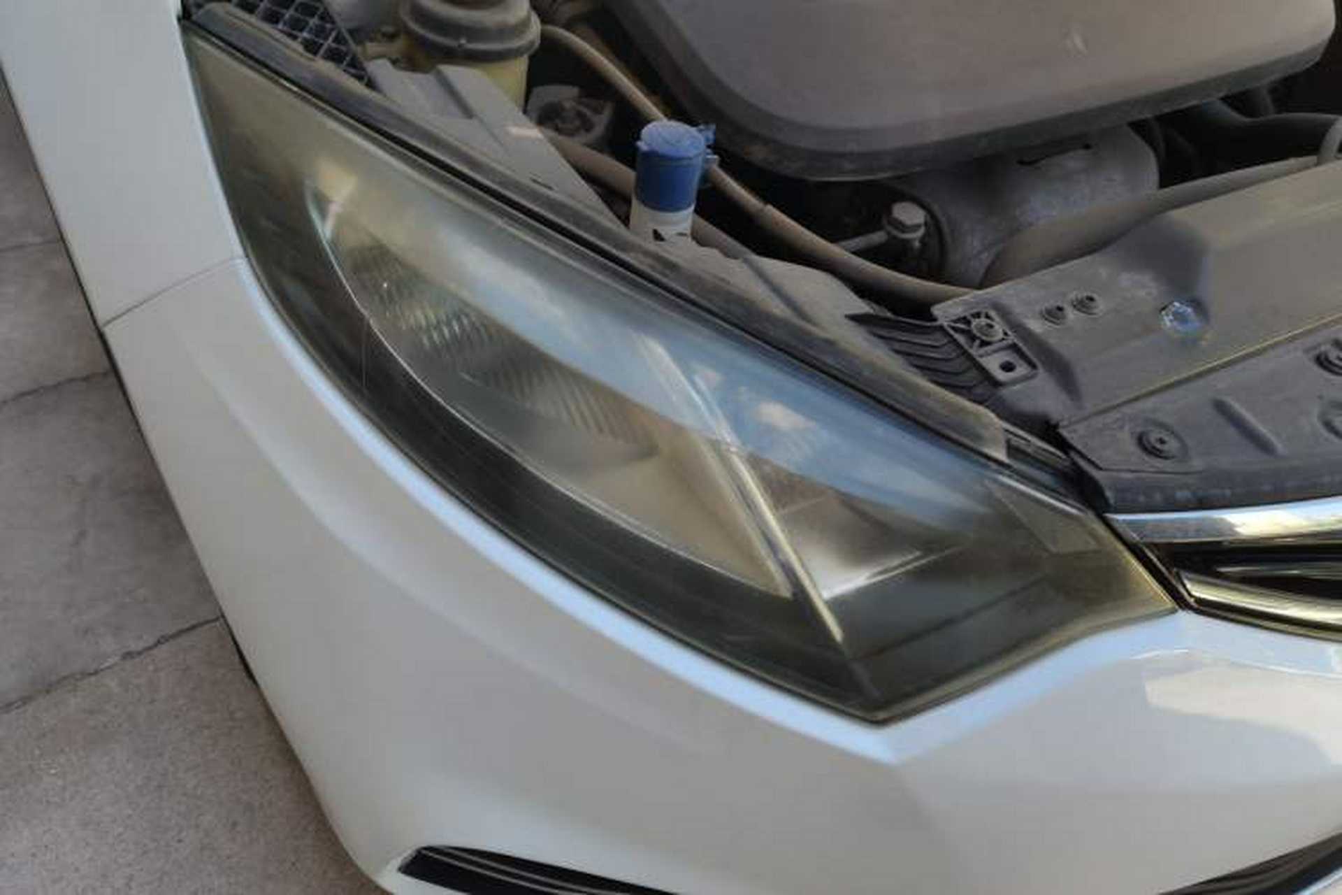 Used CHANGAN Eado 2015 1.6L Manual Junku Model China IV Standard Right Front Headlight
