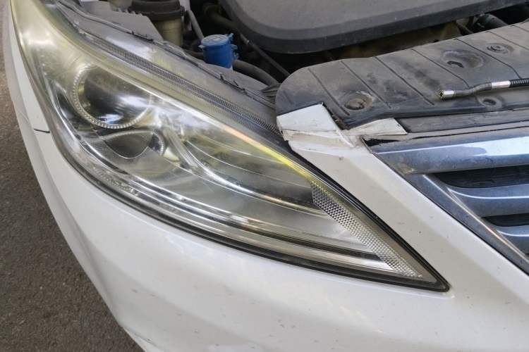 Used CHANGAN Eado 2015 1.6L Manual Luxury Model China V Standard Right Front Headlight