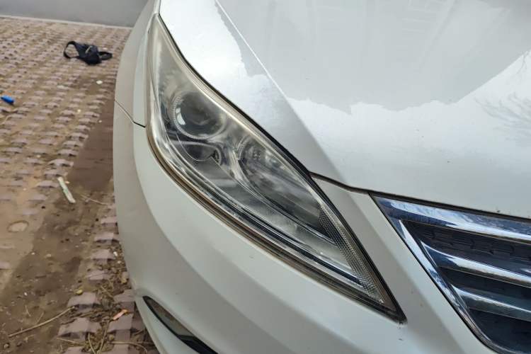 Used CHANGAN Eado 2015 1.6L Manual Luxury Model China IV Standard Right Front Headlight