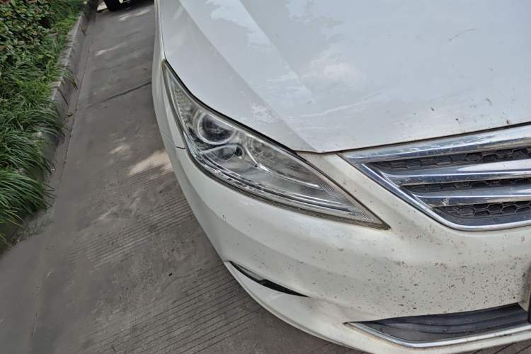 Used CHANGAN Eado 2015 1.6L Manual Luxury Model China IV Standard Right Front Headlight