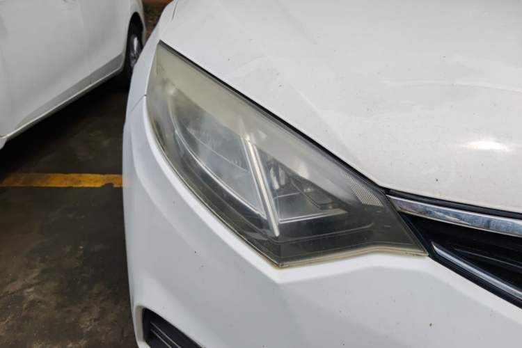 Used CHANGAN Eado 2015 1.6L Manual ZhiKu Model China V Standard Right Front Headlight