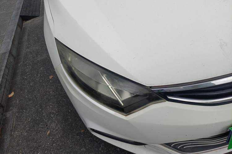 Used CHANGAN Eado 2015 1.6L Manual Junku Model China IV Standard Right Front Headlight